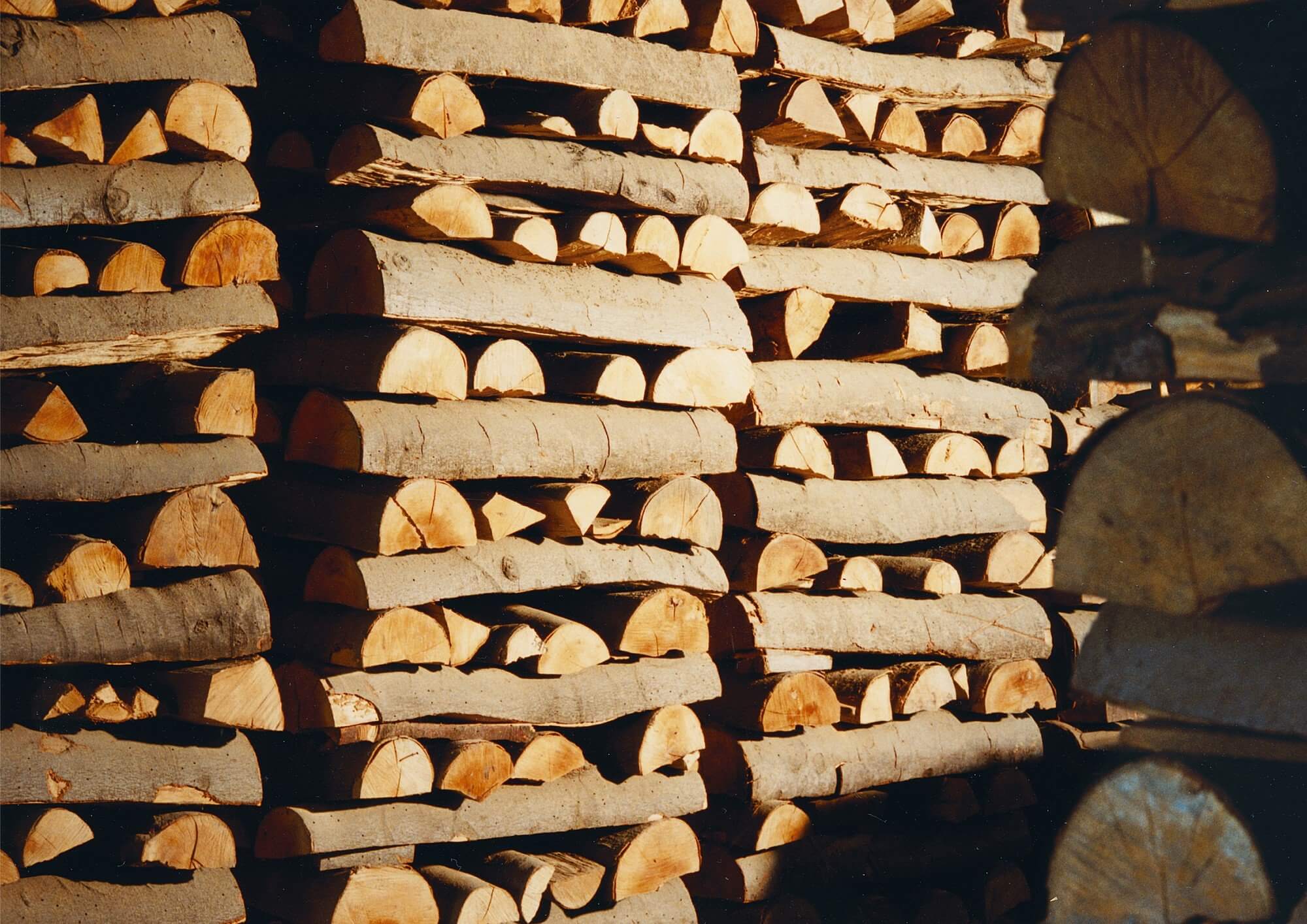 schlenkerla-rauchbier-buchenholzlagerung-2000x1415.jpg