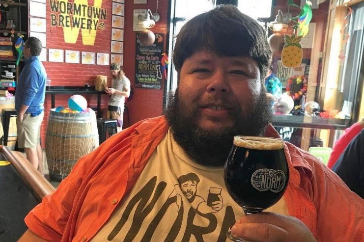 Американский пивной блогер отказался от пива, чтобы выжить
