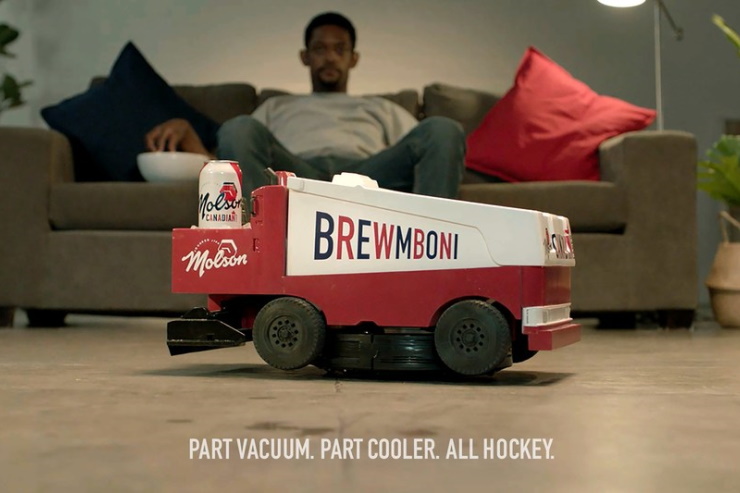 Канадская пивоварня Molson выпустит робот-пылесос, который привозит пиво